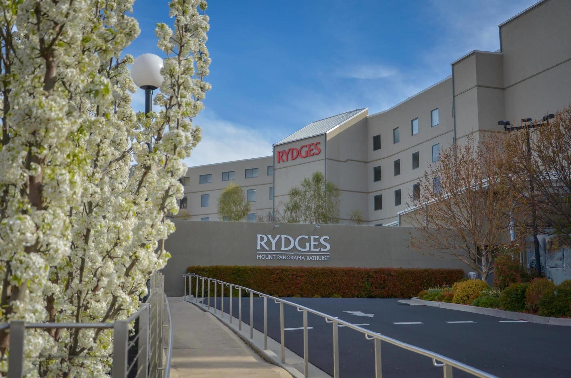 HOTEL RYDGES MOUNT PANORAMA BATHURST | ⋆⋆⋆⋆ | AUSTRALIA | SEASON DEALS ...